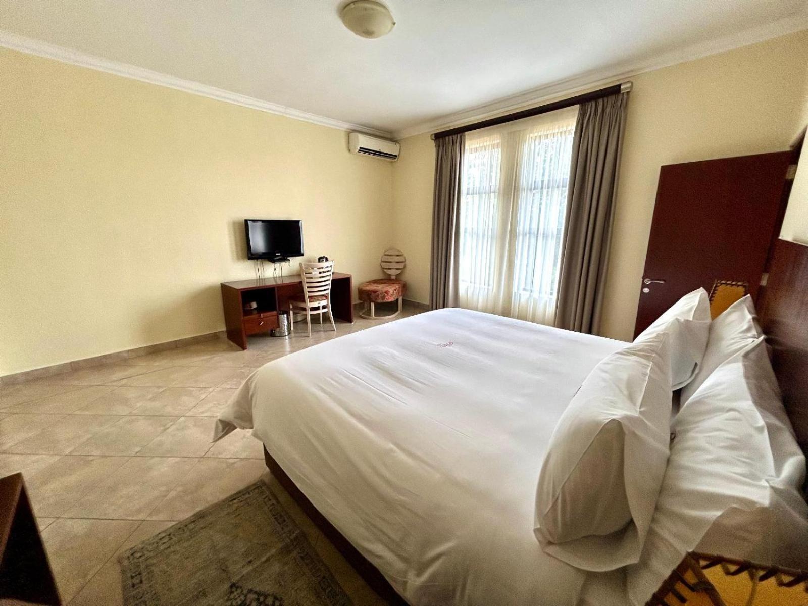 Karibu Leisure Resort Thapane Екстер'єр фото