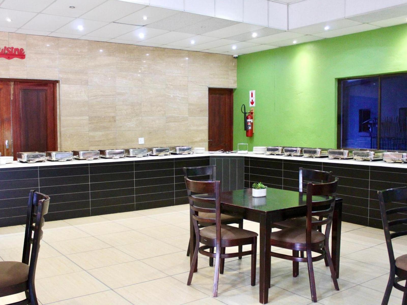 Karibu Leisure Resort Thapane Екстер'єр фото